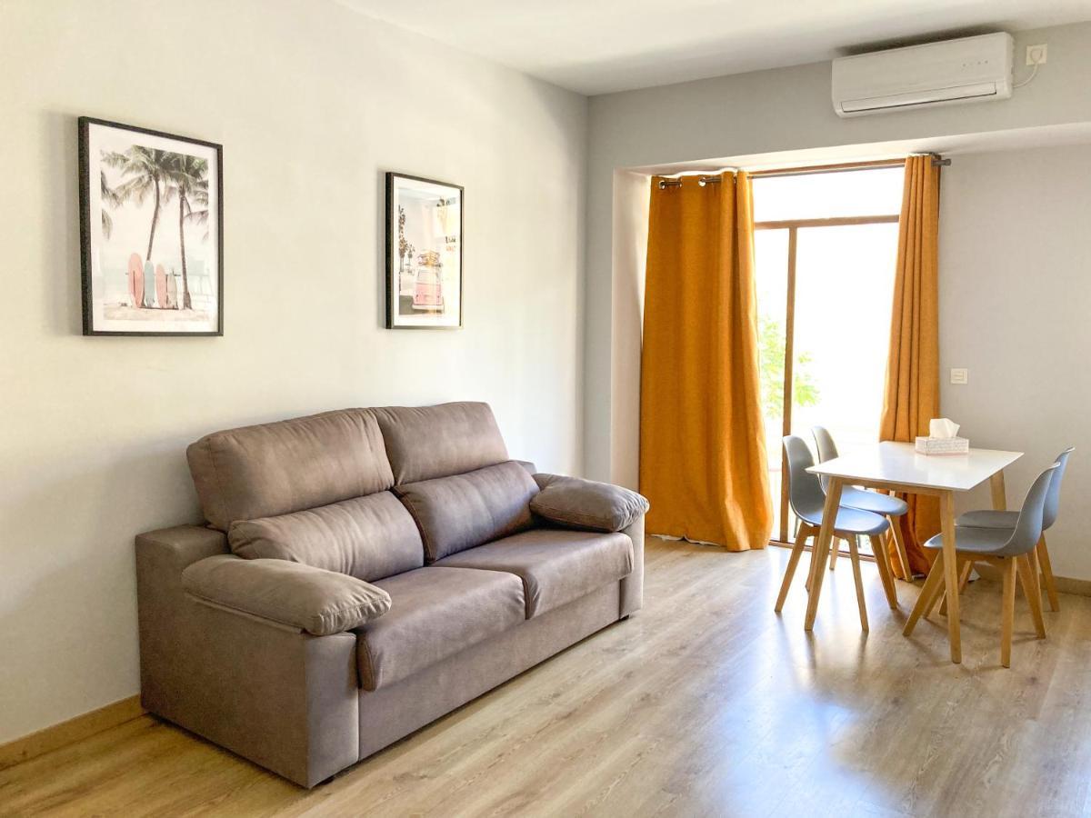 La Nogalera Apartment ตอร์เรโมลิโนส ภายนอก รูปภาพ