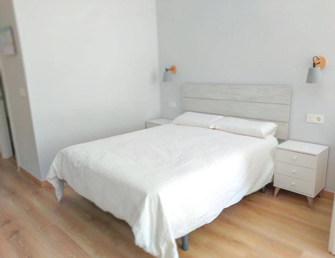 La Nogalera Apartment ตอร์เรโมลิโนส ภายนอก รูปภาพ