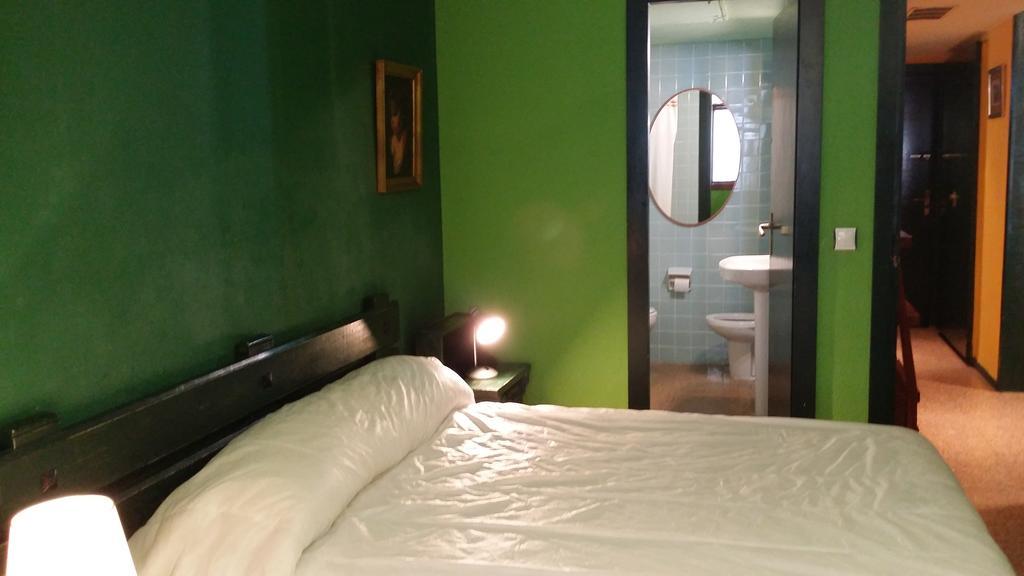 La Nogalera Apartment ตอร์เรโมลิโนส ภายนอก รูปภาพ